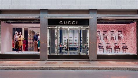 find gucci store|Gucci official store.